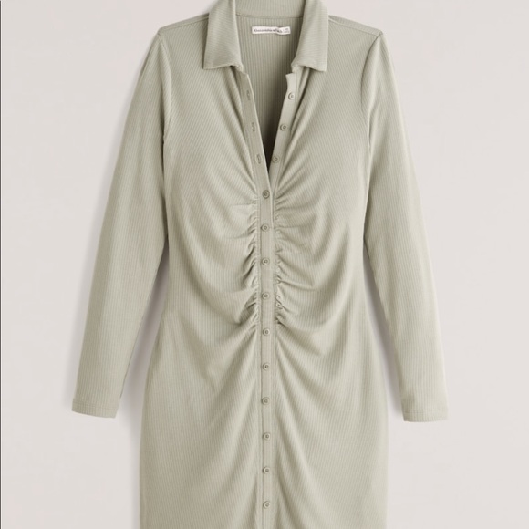 Abercrombie & Fitch Dresses & Skirts - abercrombie ruched knit shirt dress